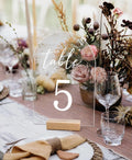 Numéro de table en plexiglas personnalisé